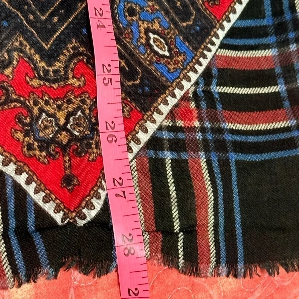 Black equestrian theme scarf, 28x28